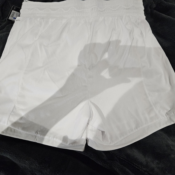 Puma Women's Dry Cell Foundation Basketball Soccer Training Shorts - Picture 2 of 5